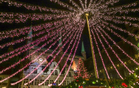 Lübecker Weihnachtsmarkt Copyright 2013 by Dirk Paul