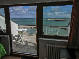 Zimmer mit Aussicht auf die Düne - Nordsee - Copyright by Dirk Paul