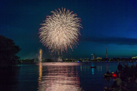 Kirschblütenfest Hamburg Copyright 2018 by Dirk Paul